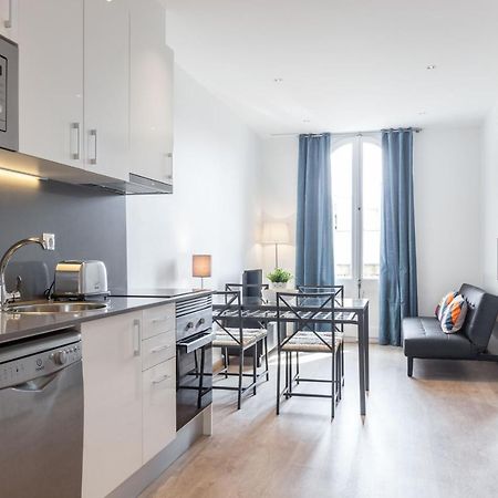 Bright Apartment With Balconies 34 バルセロナ エクステリア 写真